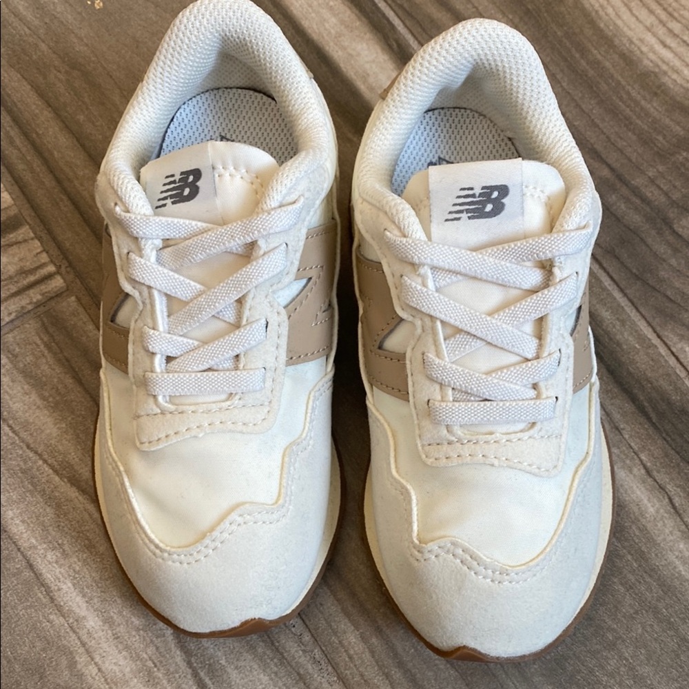 New Balance Kids White Shoes